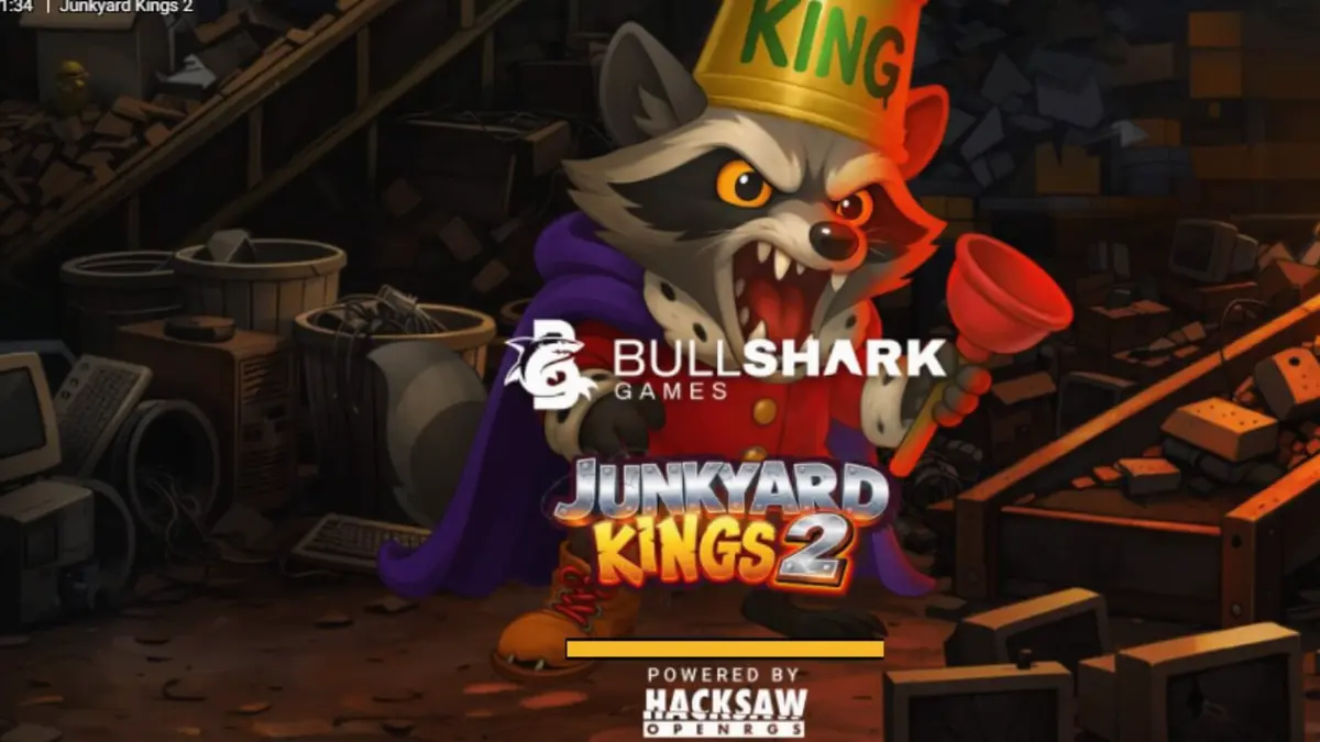 Tela principal do jogo de slot Junkyard Kings 2 com tema de guaxinim e ferro-velho